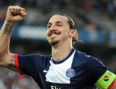 IM体育赛事直播入口-当凯尔特人队魂在新疆主场苏醒，爱德华兹的狼性征服丝绸之路