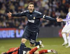 IM体育赛事直播入口-门迪爆发，莱比锡红牛斩落利物浦，一场战术与意志的胜利