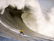 IM体育网页版登录入口-周琦独木难支，步行者铁蹄踏破华南虎—广东队遭横扫背后的启示