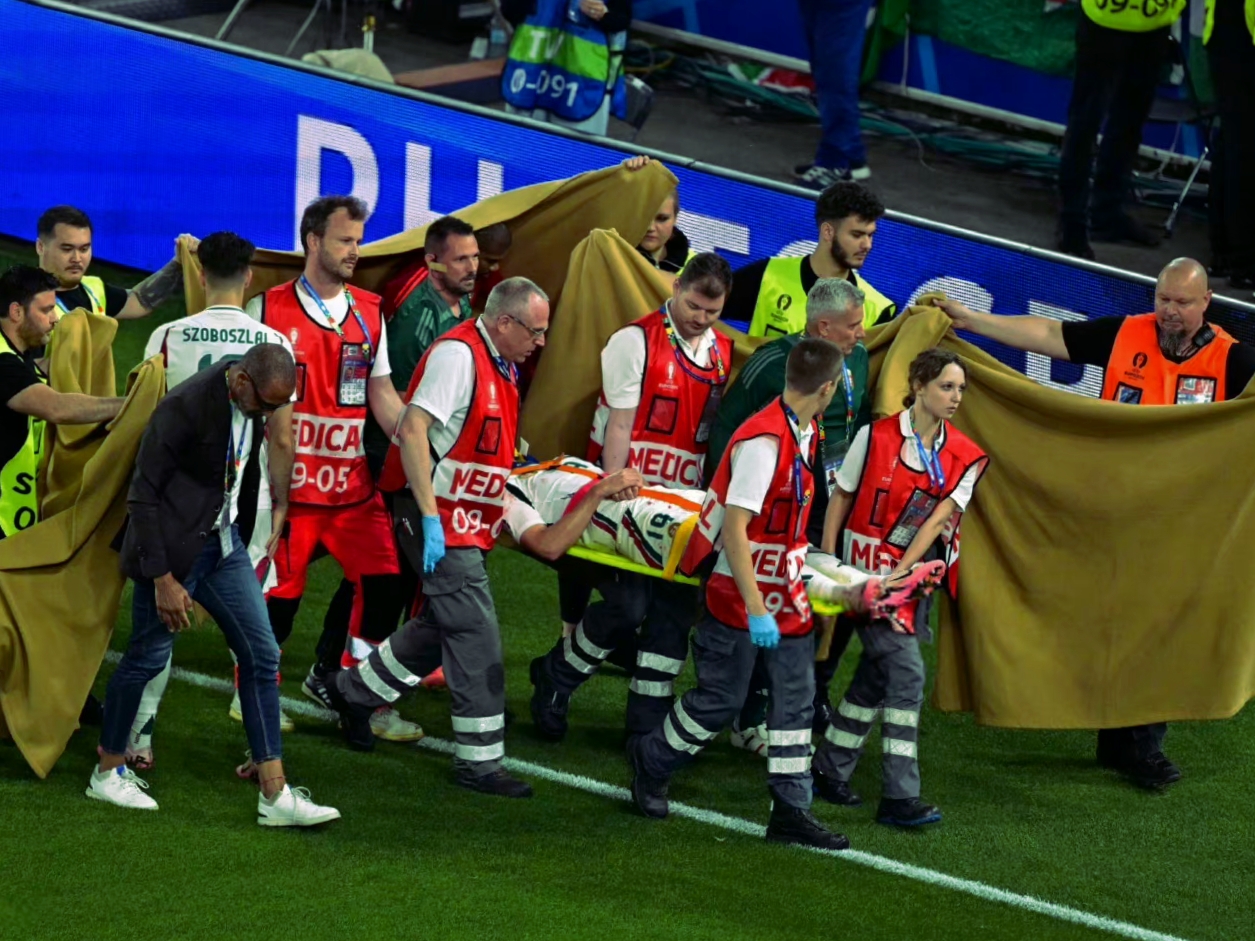 IM体育官方网-欧洲球队挥洒激情,备战大赛