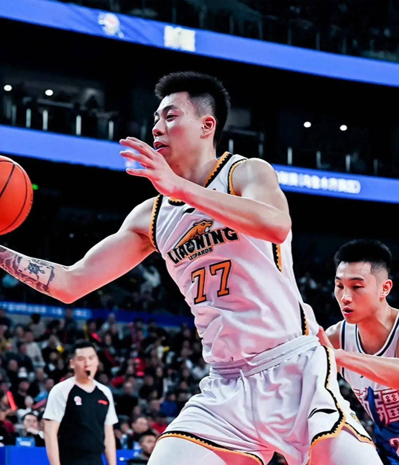 IM体育赛事直播入口-关于广东轻取浙江,继续保持不败纪录,稳居积分榜首的信息