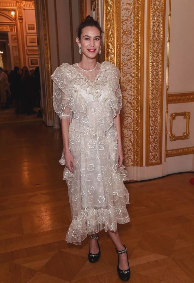 IM体育赛事直播入口-巴黎力克罗马,库尔图瓦惊艳四座的简单介绍