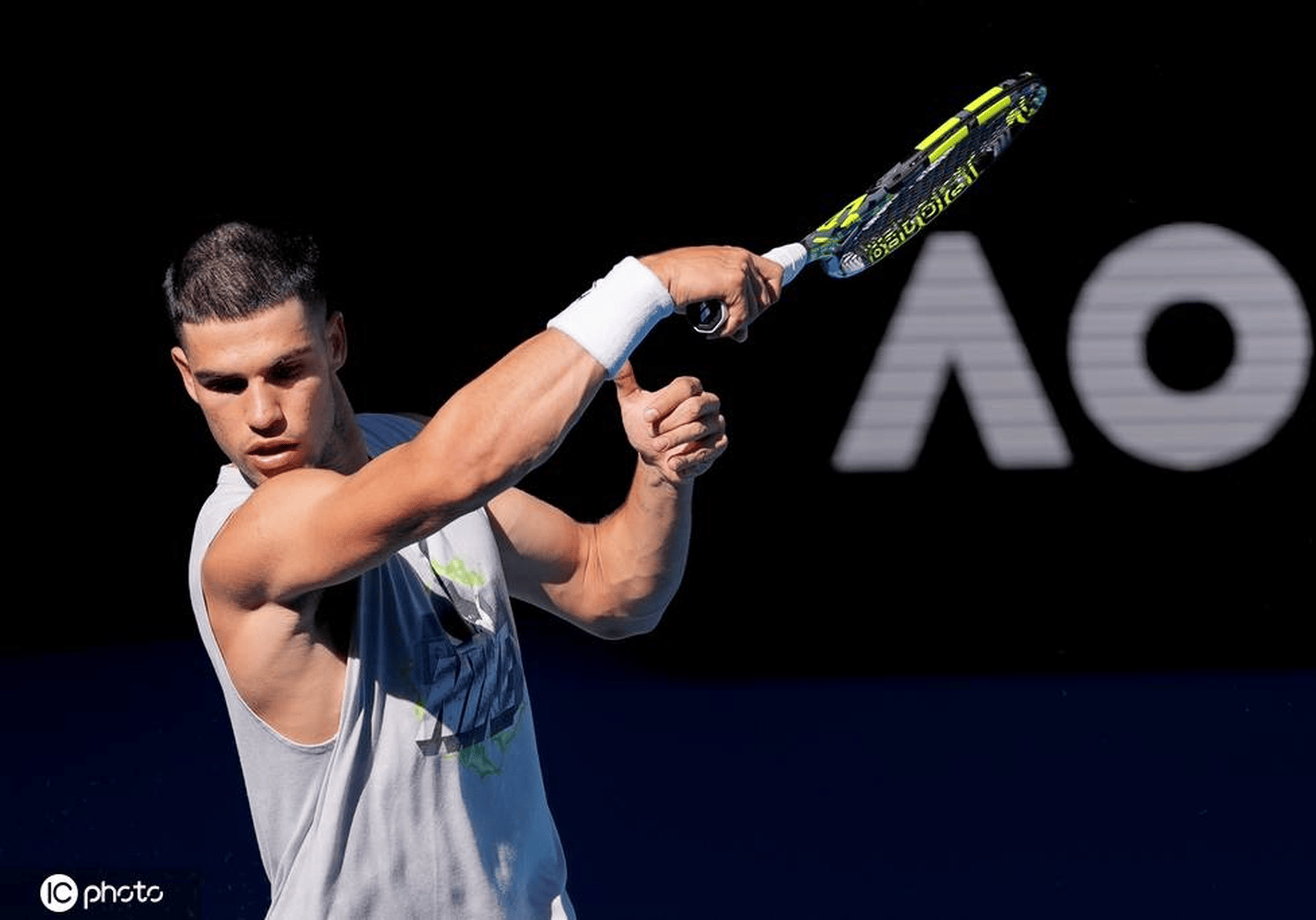 IM Sport-包含澳网轻取法网，阿尔卡拉斯刷新纪录的词条