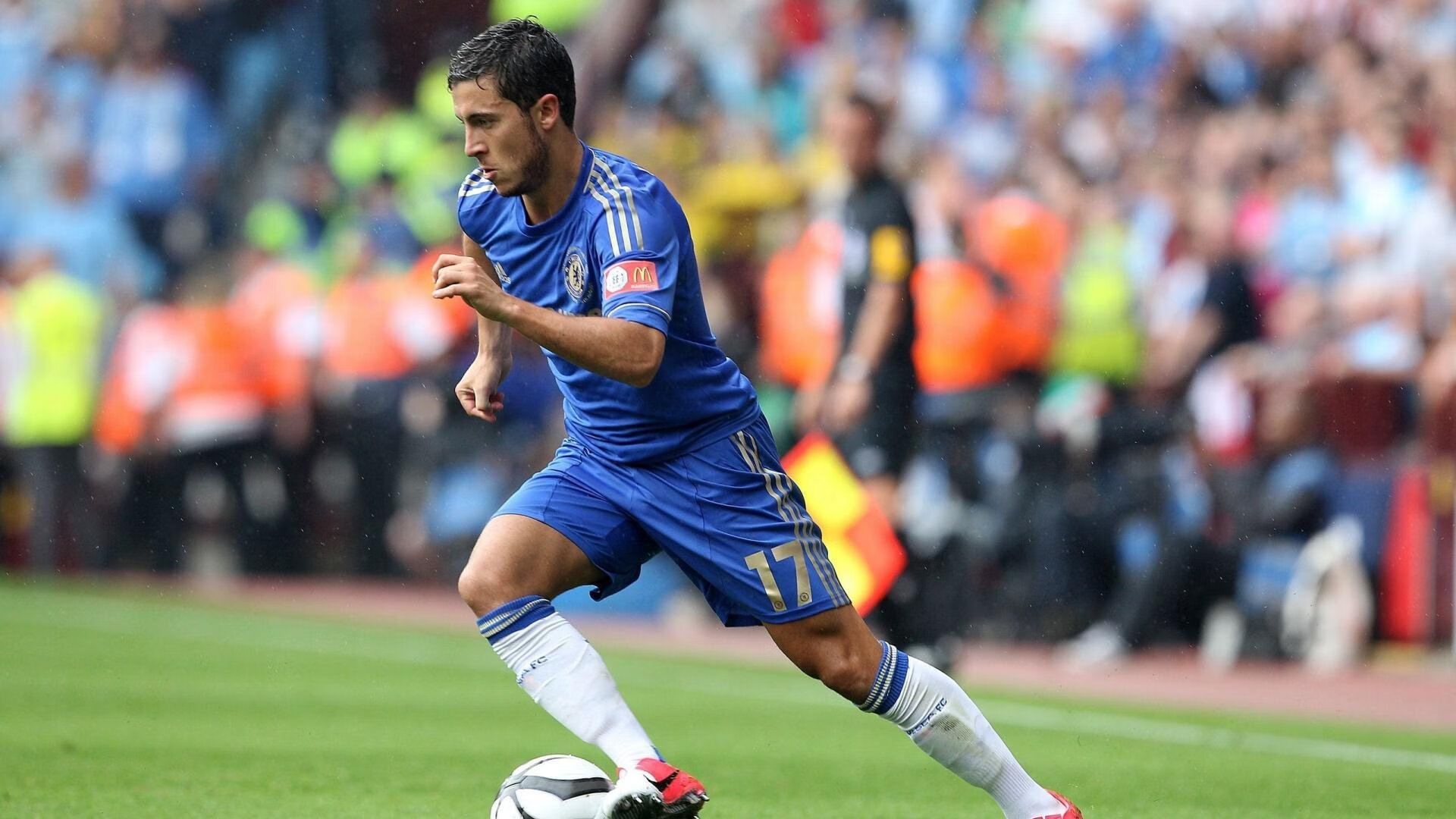 IM体育平台-赛道上的逆袭,诺里斯关键制胜,雷诺绝杀法拉利